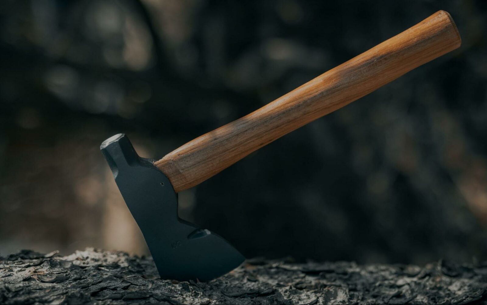 How To Throw An Axe Axe Throwing Tips Dueling Axes