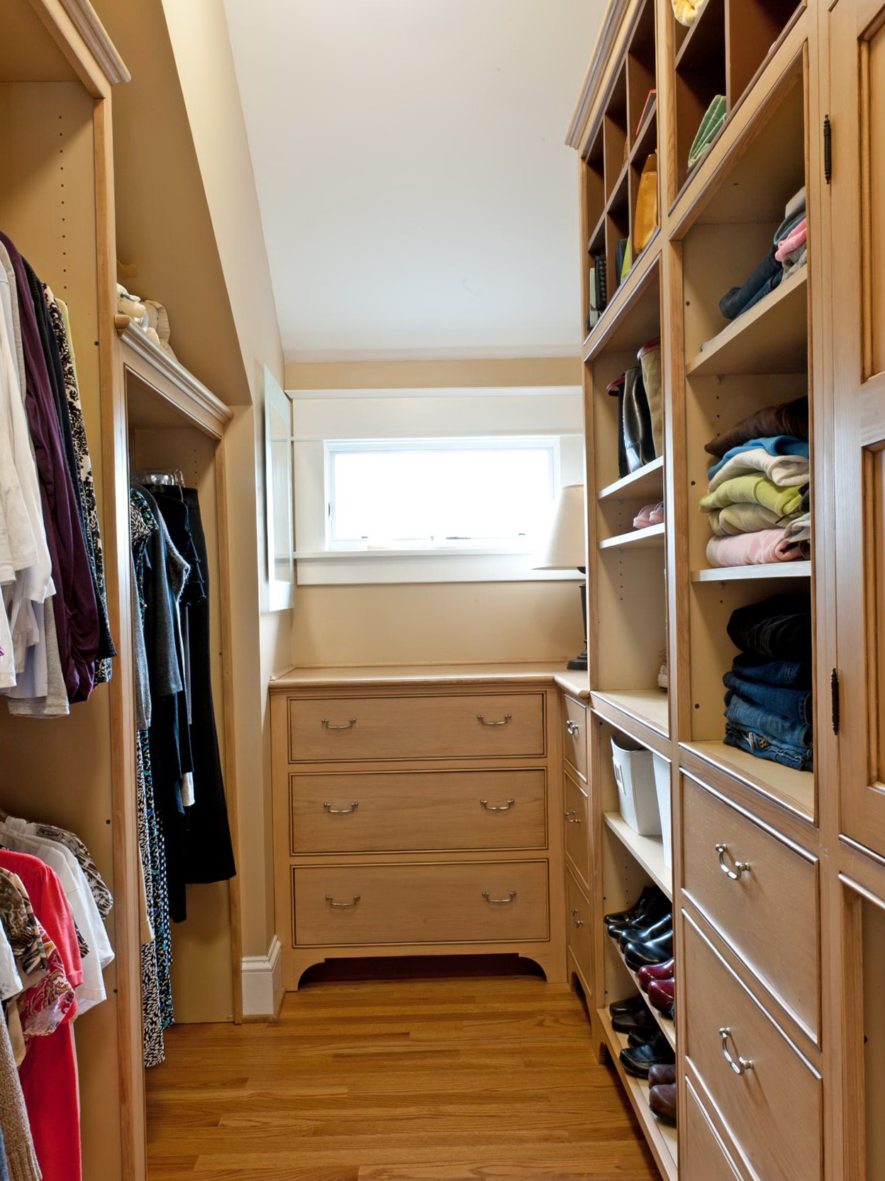 Design Your Own Closet Space Home Design Ideas Design Your Own Closet Space Home Design Ideas