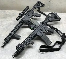 The traditional design of a single strap connecting to two points on the rifle, is as old as time. Web two point sling: AR Slings Single Point vs Two Point The Firearm Blog