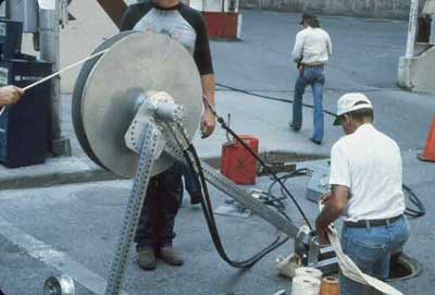 The FOA Reference For Fiber Optics-Installing Fiber Optic Cable