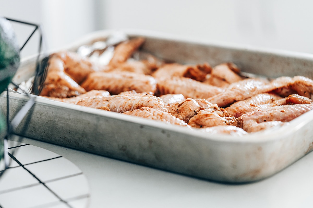 How Long can Chicken Marinate in the Fridge Before it Goes