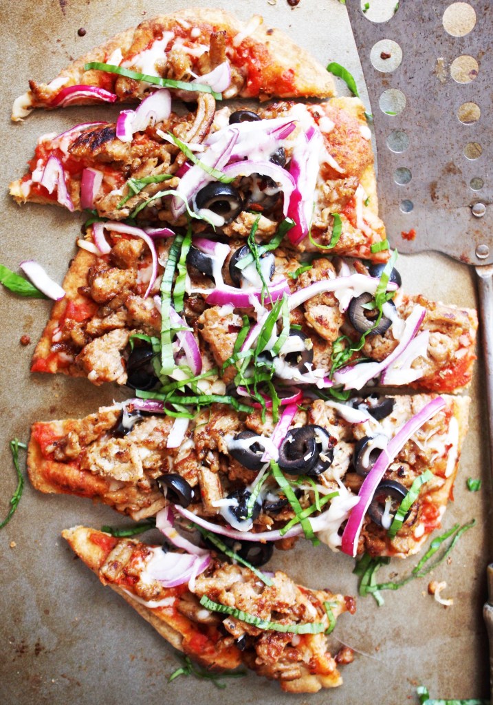 Twenty One 21 Day Fix Recipes - If you are on the 21 Day Fix (or just love healthy and delicious food), this list of recipes is a must have. Every single one is mouthwatering! TheGarlicDiaries.com