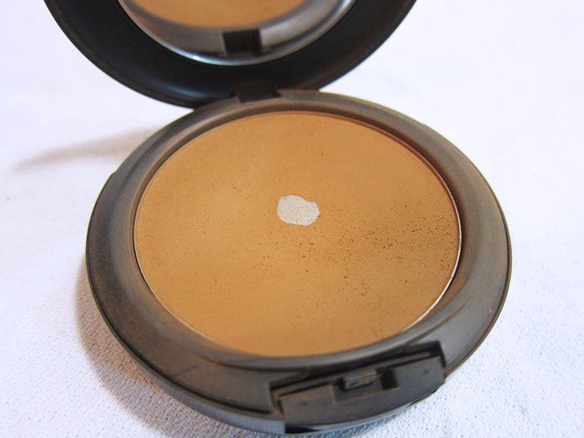 Oldie but Goodie My Very First Love, MAC Studio Fix Powder Plus Foundation