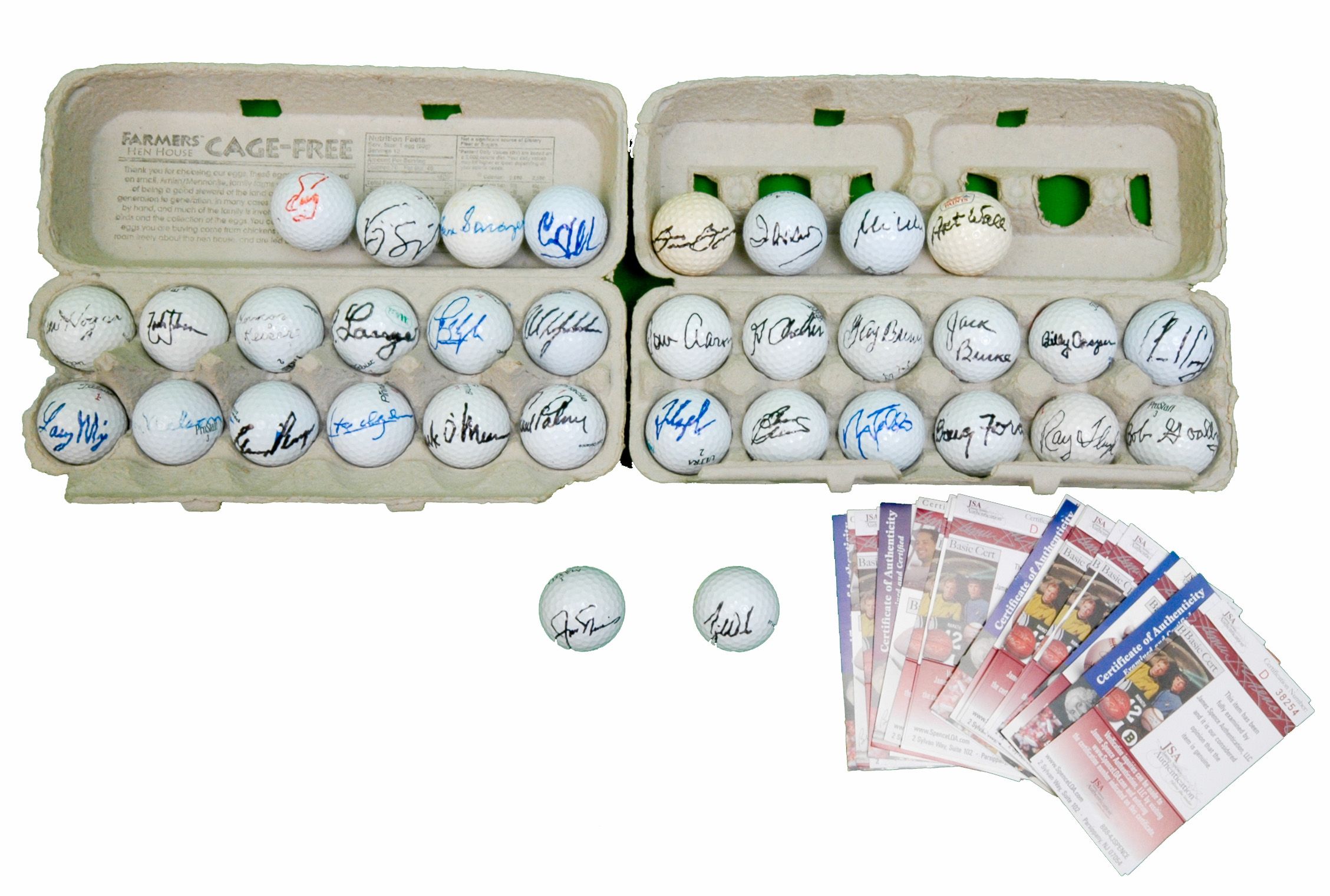 Lot Detail Lot of 34 Autographed Masters Champions Golf Balls With Rare Tiger Woods Ball