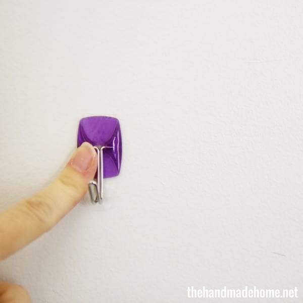 rocking the walls with command brand hooks