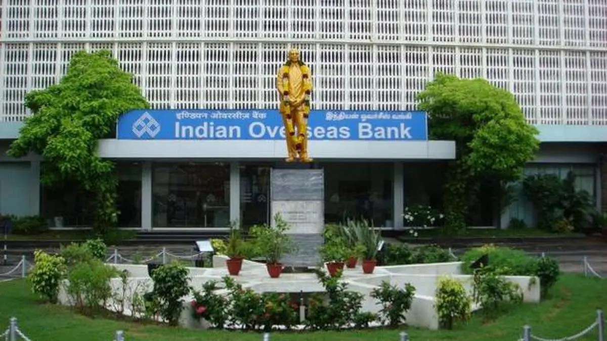 IOB first bank to sell Indian gold coins The Hindu BusinessLine