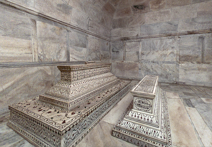 Taj Mahal Historical Facts and Pictures The History Hub