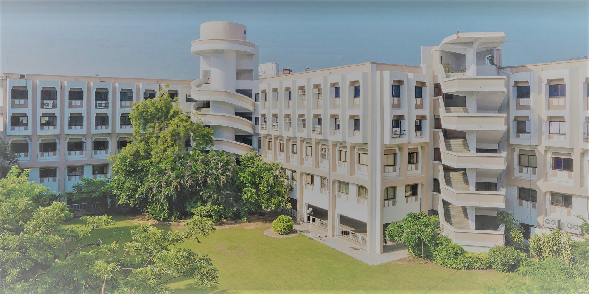 GLS College in Ahmedabad The Hive Hostels