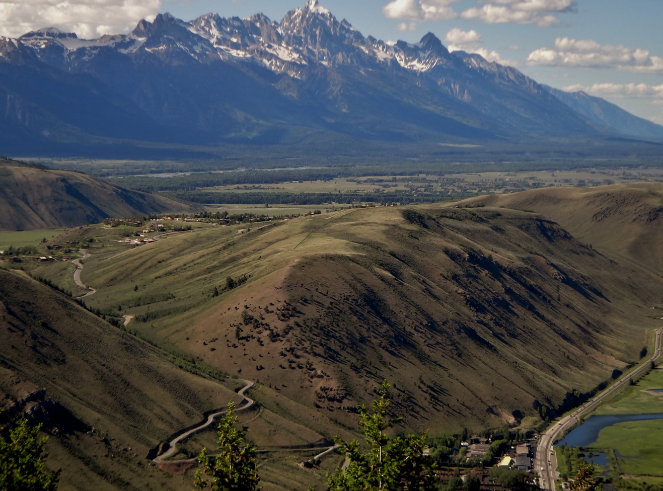 Jackson Hole & Yellowstone cams The Hole Conceirge The Hole