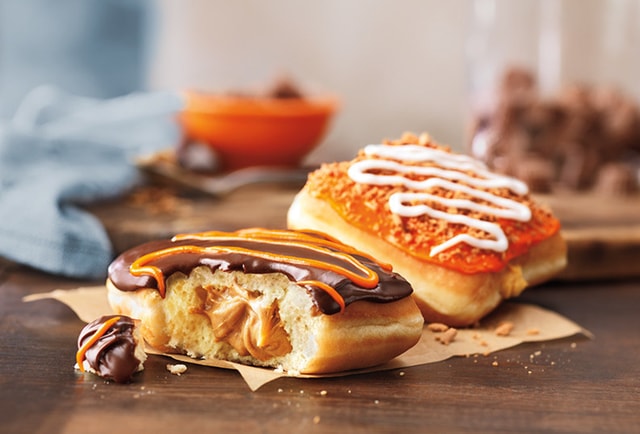 FAST FOOD NEWS Dunkin' Donuts Reese's Peanut Butter Square and Pumpkin