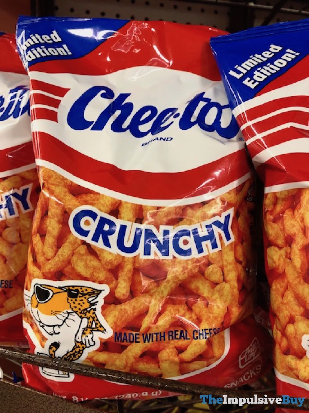 cheetos crunchos sour cream