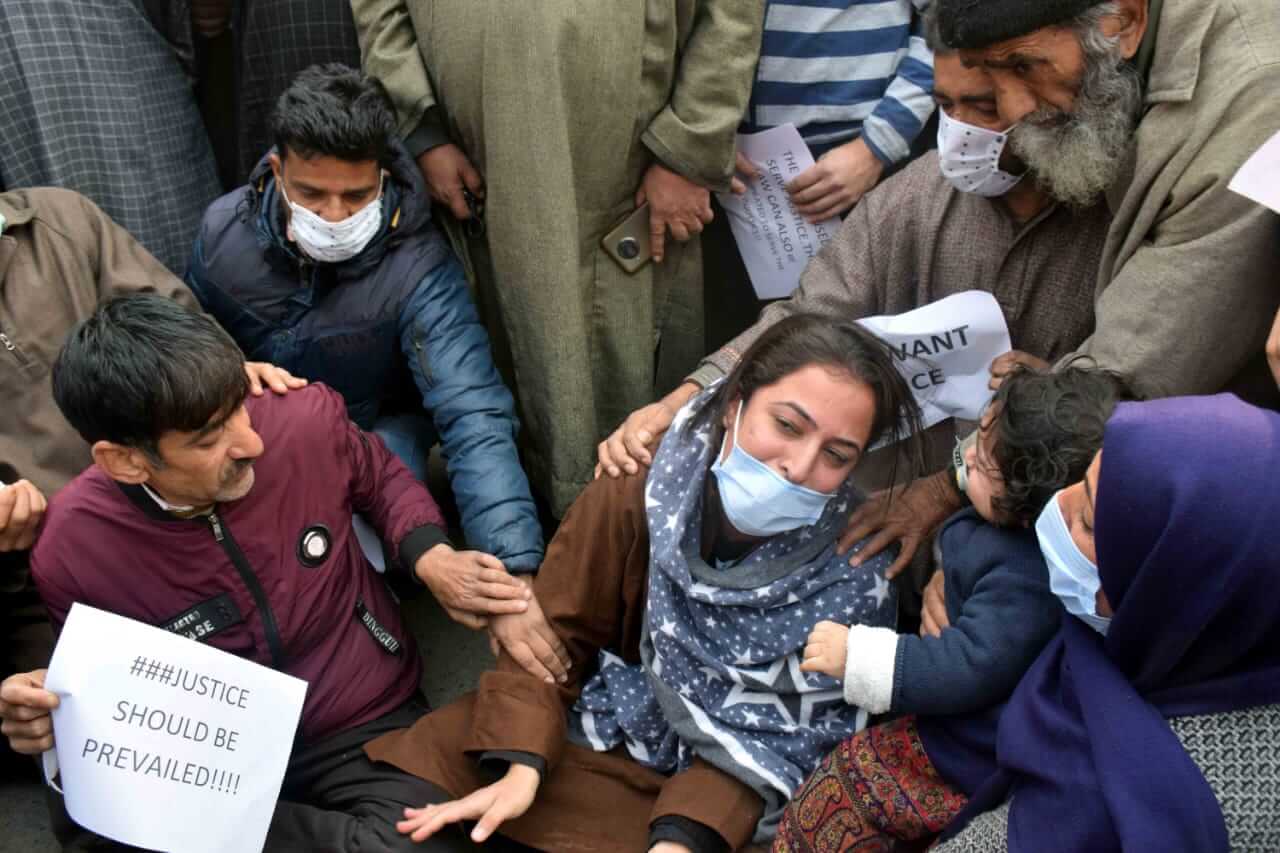 'Clear cut case of homicide' Kashmiri Pandit body on Hyderpora 'gunfight'