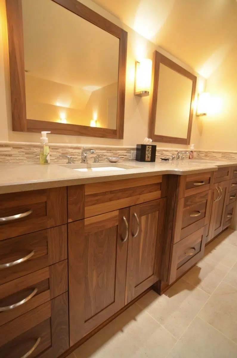 Traditional Bathroom Designs & Bath Remodeling Photo Gallery