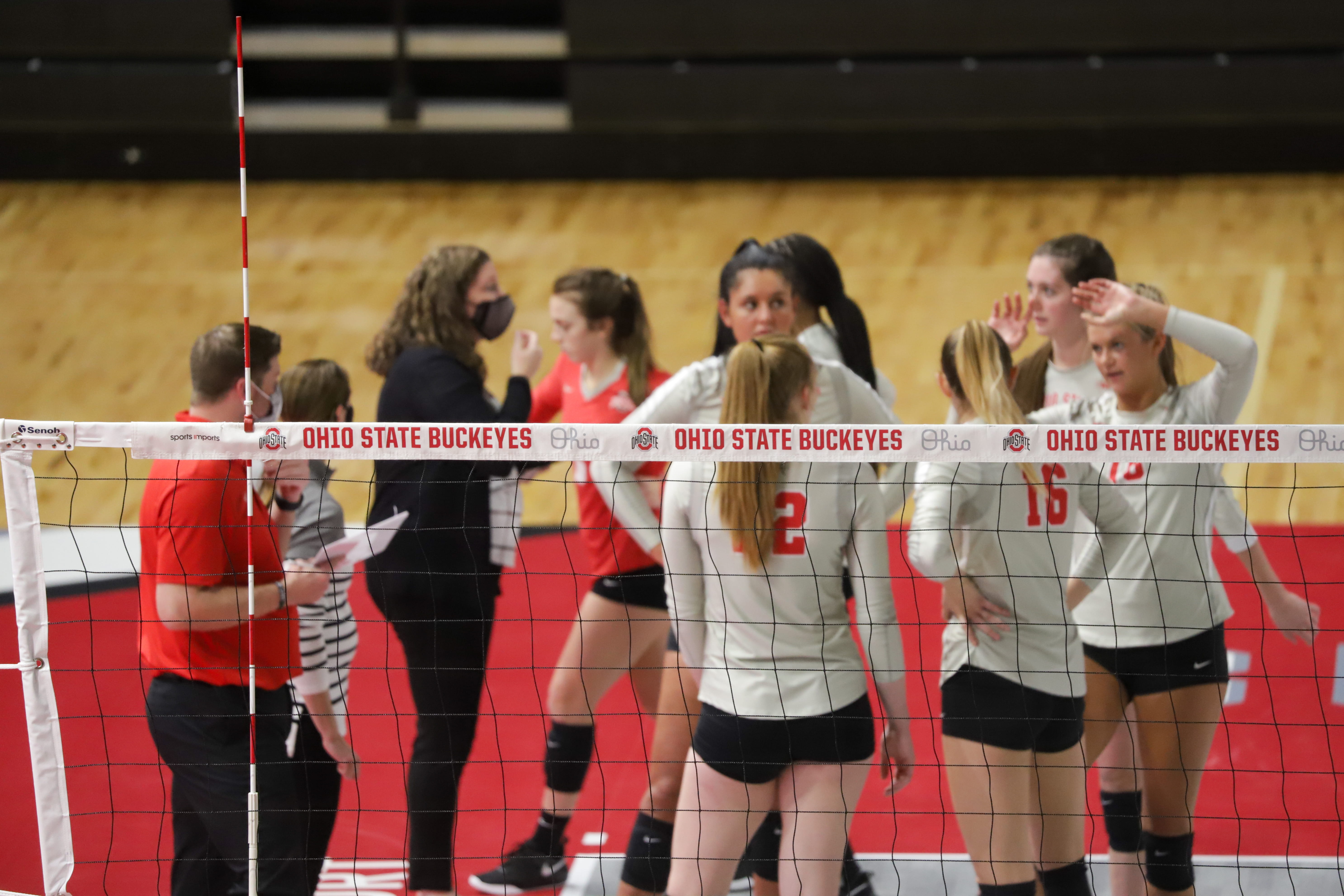 Women’s Volleyball Ohio State falls to Florida in NCAA Tournament