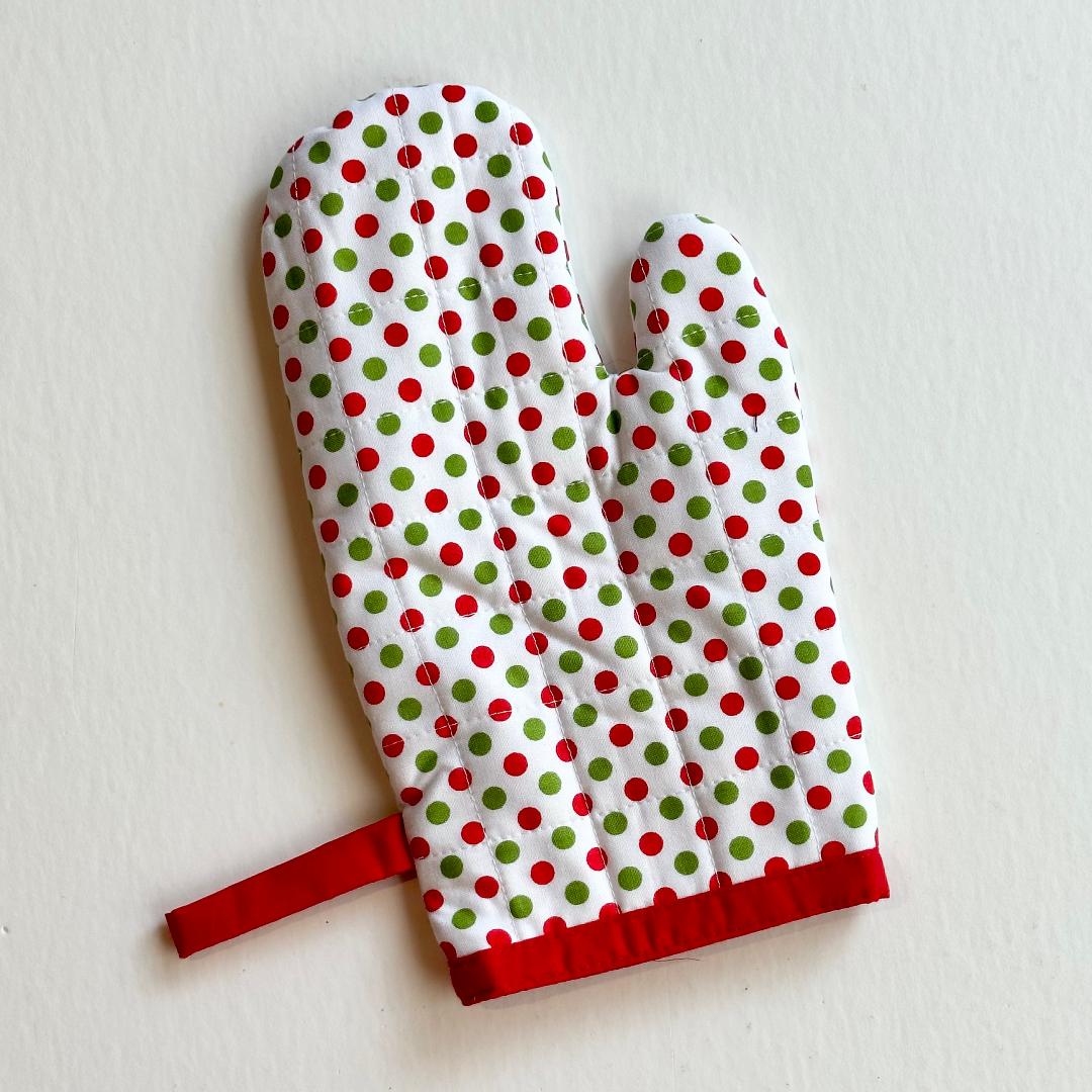 Kids Oven Mitt Spotty The Little Cook