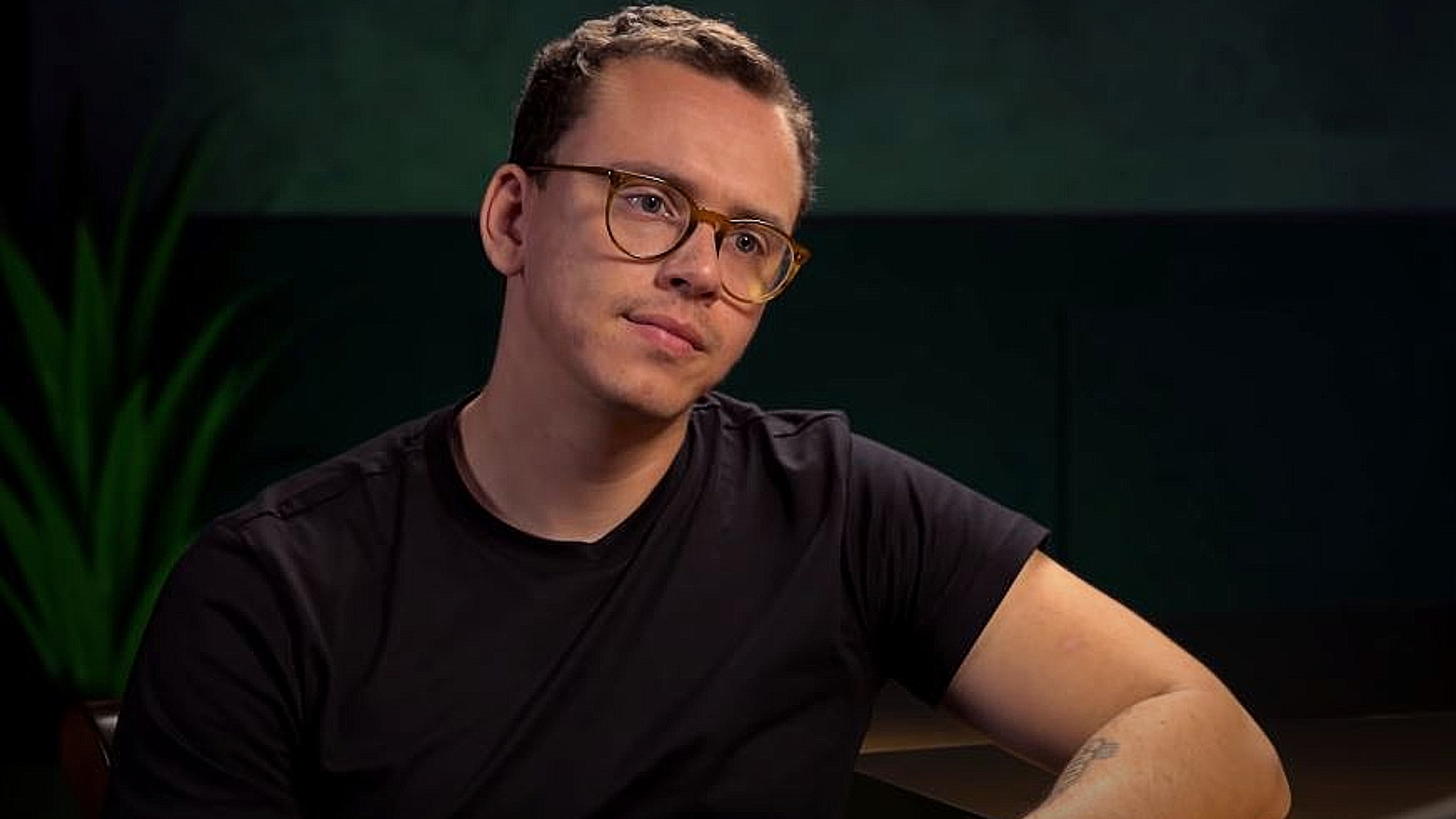 Rapper Logic signs a “sevenfigure” streaming deal with Twitch The