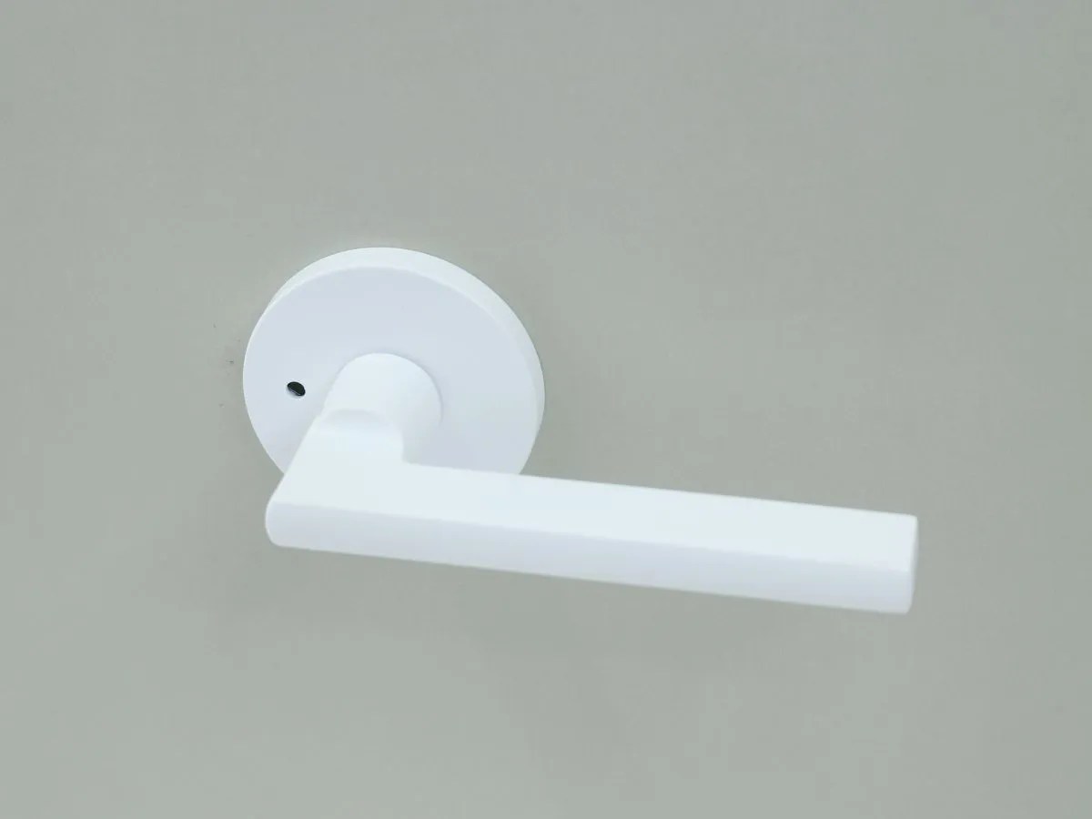 White Door Handles Delivering White Door Handles Australia Wide