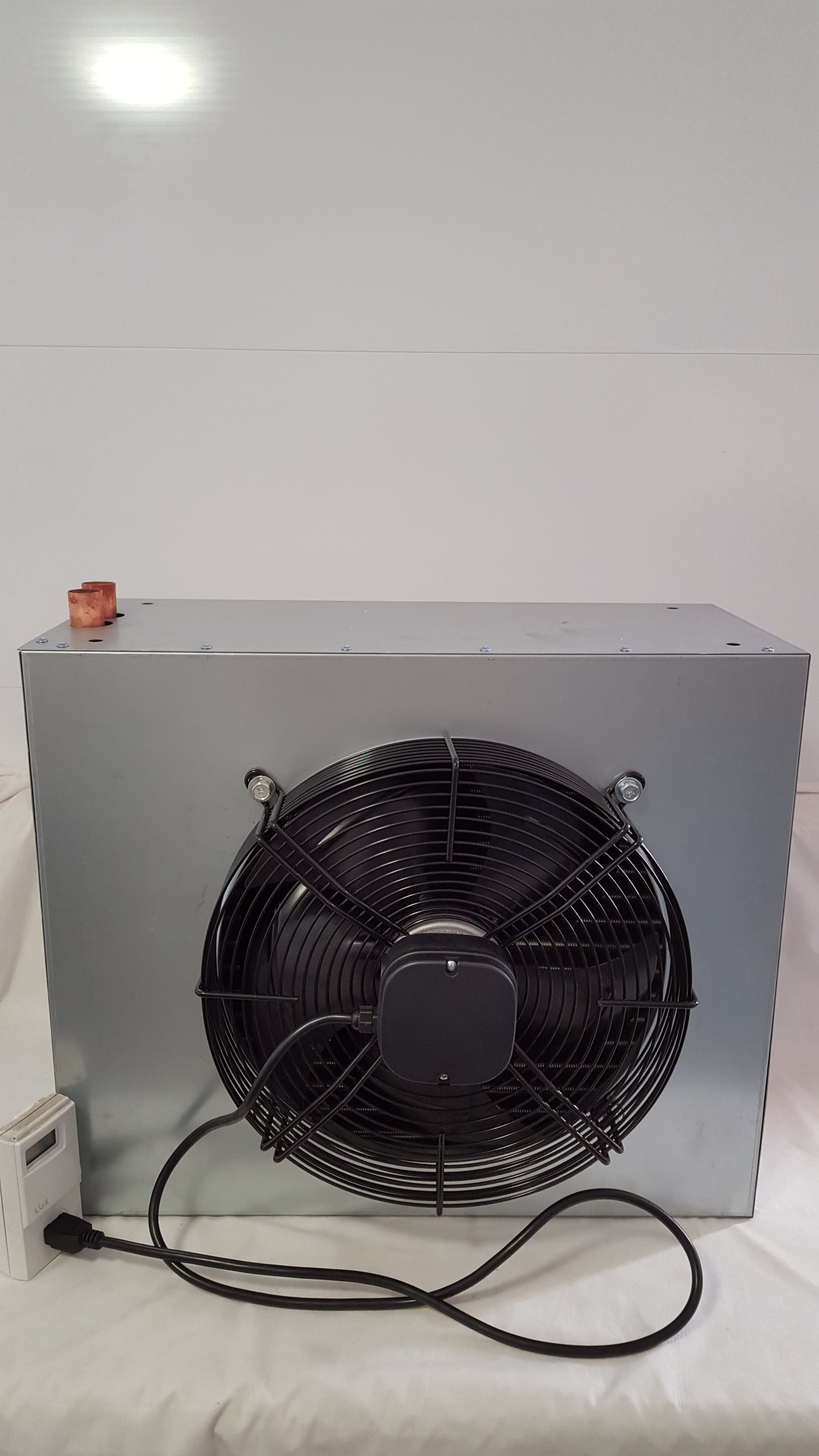 150k NEW STYLE Hydronic hanging heater, Variable speed fan NO WIRING