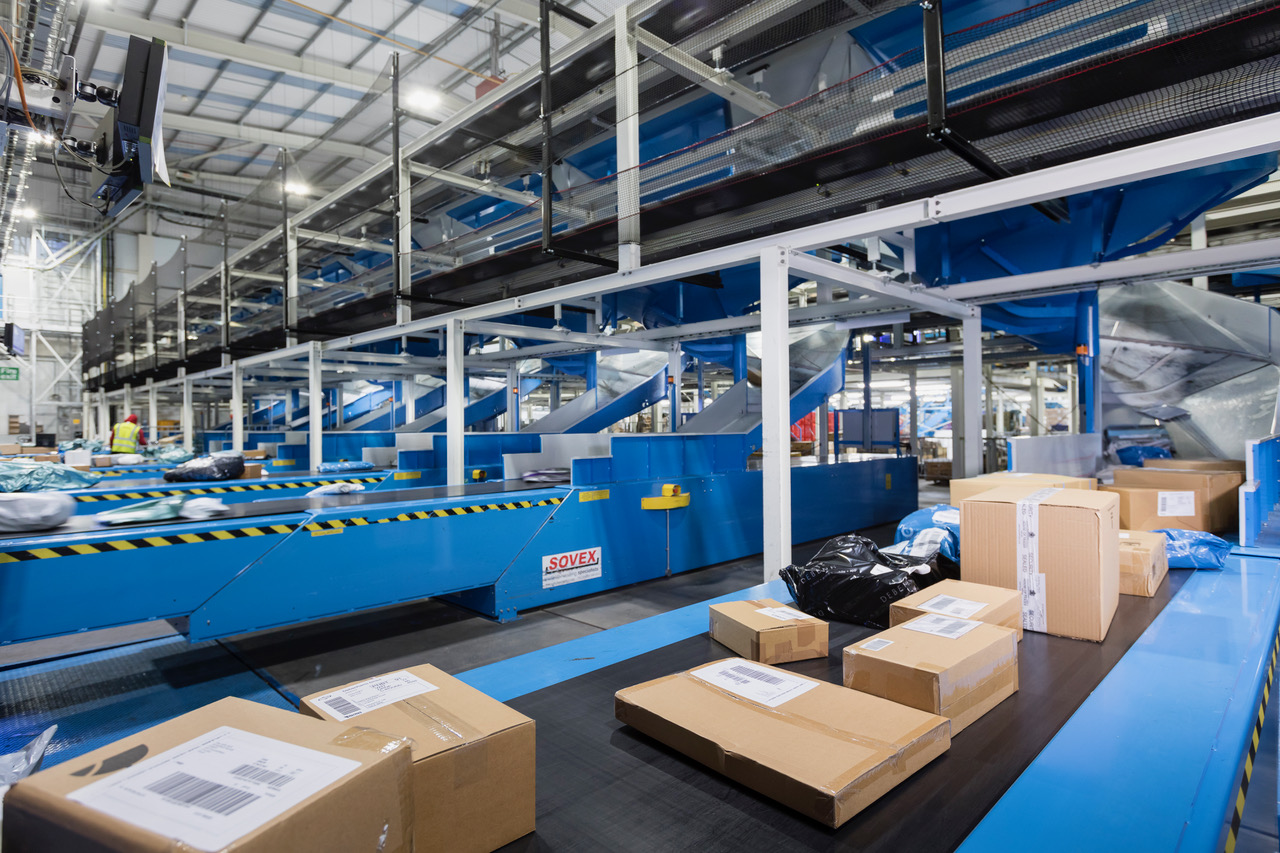 Hermes UK delivers record volumes of parcels in 2020 The Logistics Point