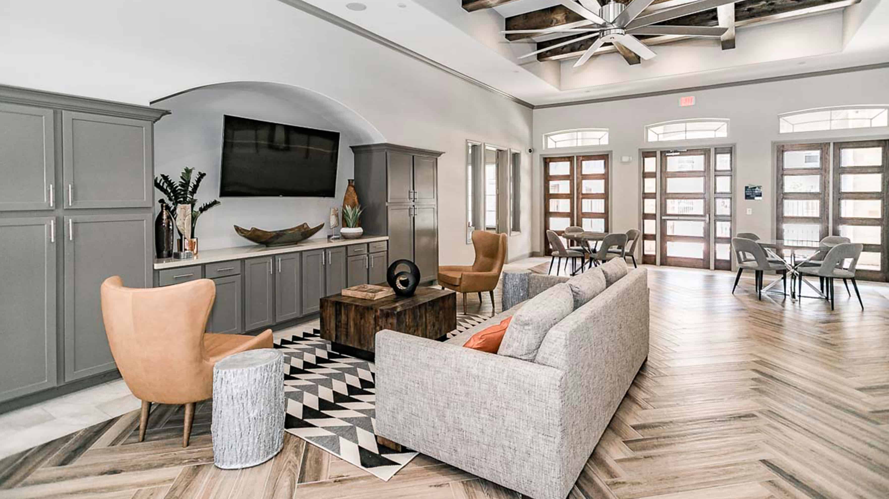 Photos The Loop Apartments