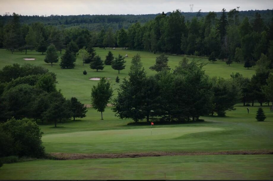 Tom Peters Golf Tour Brookfield Golf & Country Club The Macdonald