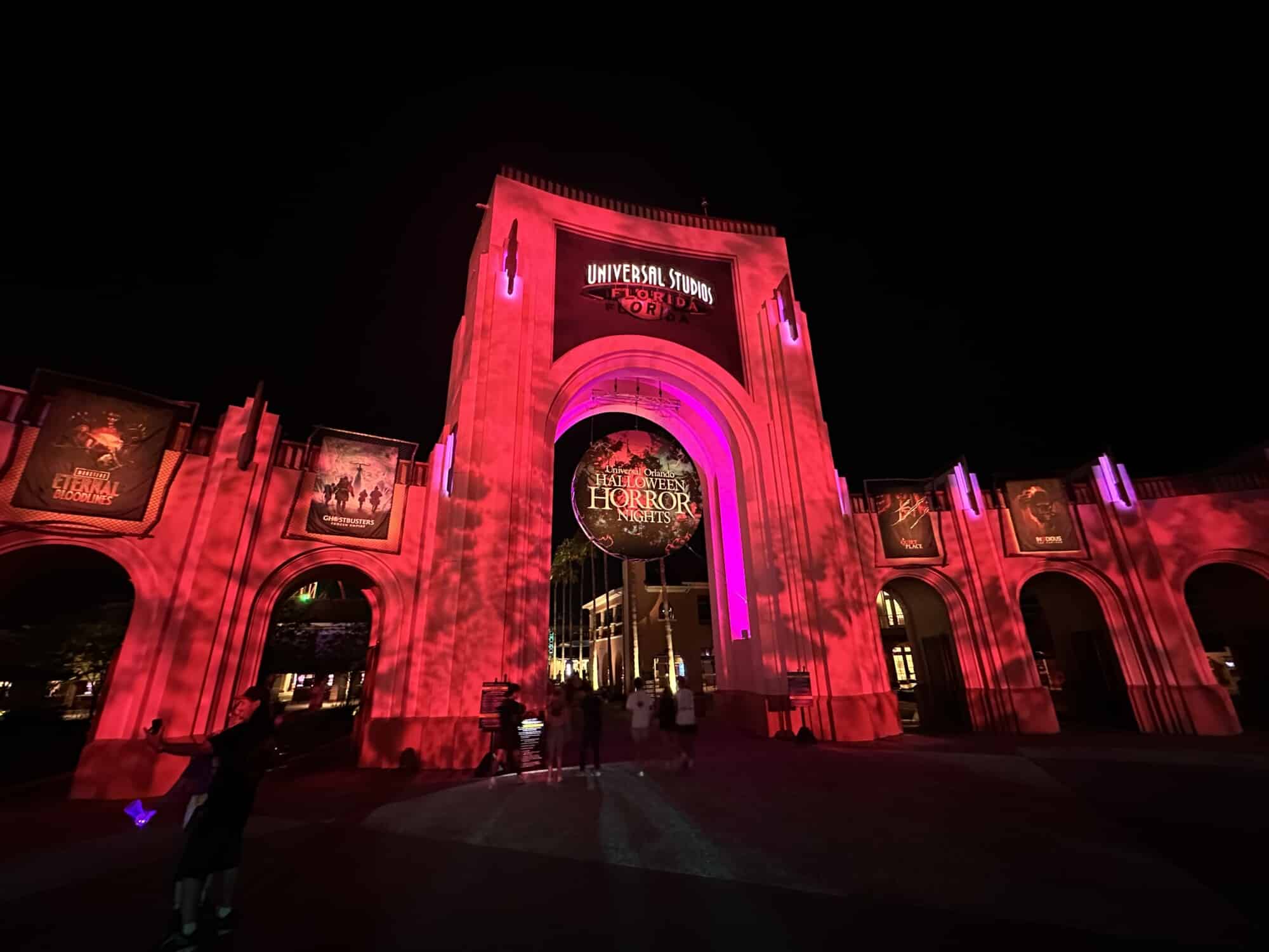 Universal Orlando Hurricane Update, Closures hhn