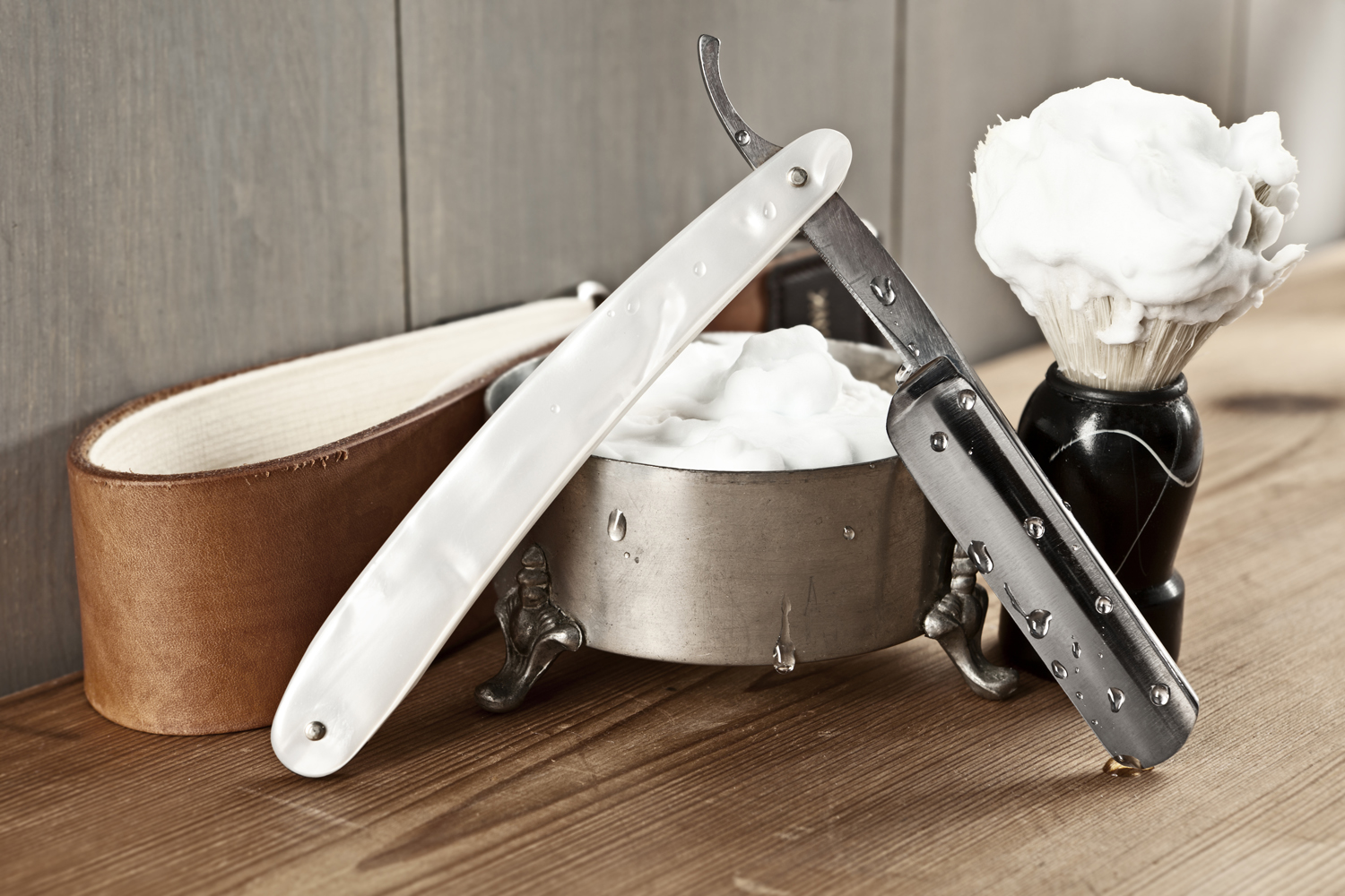 How to sharpen a straight razor, according to a master barber The Manual
