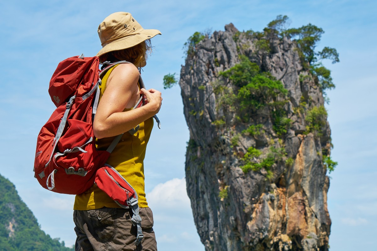 7 telltale signs it's time to put the 'backpacker' life behind you