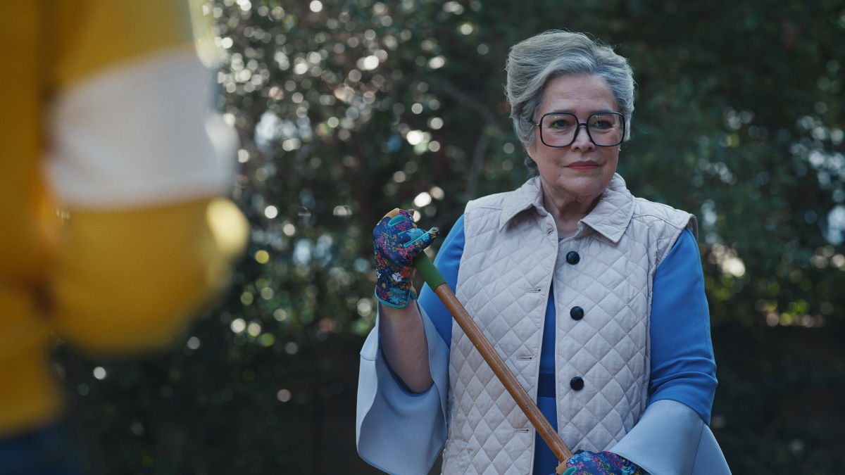 LiveAction Merge Mansion Ads Starring Kathy Bates