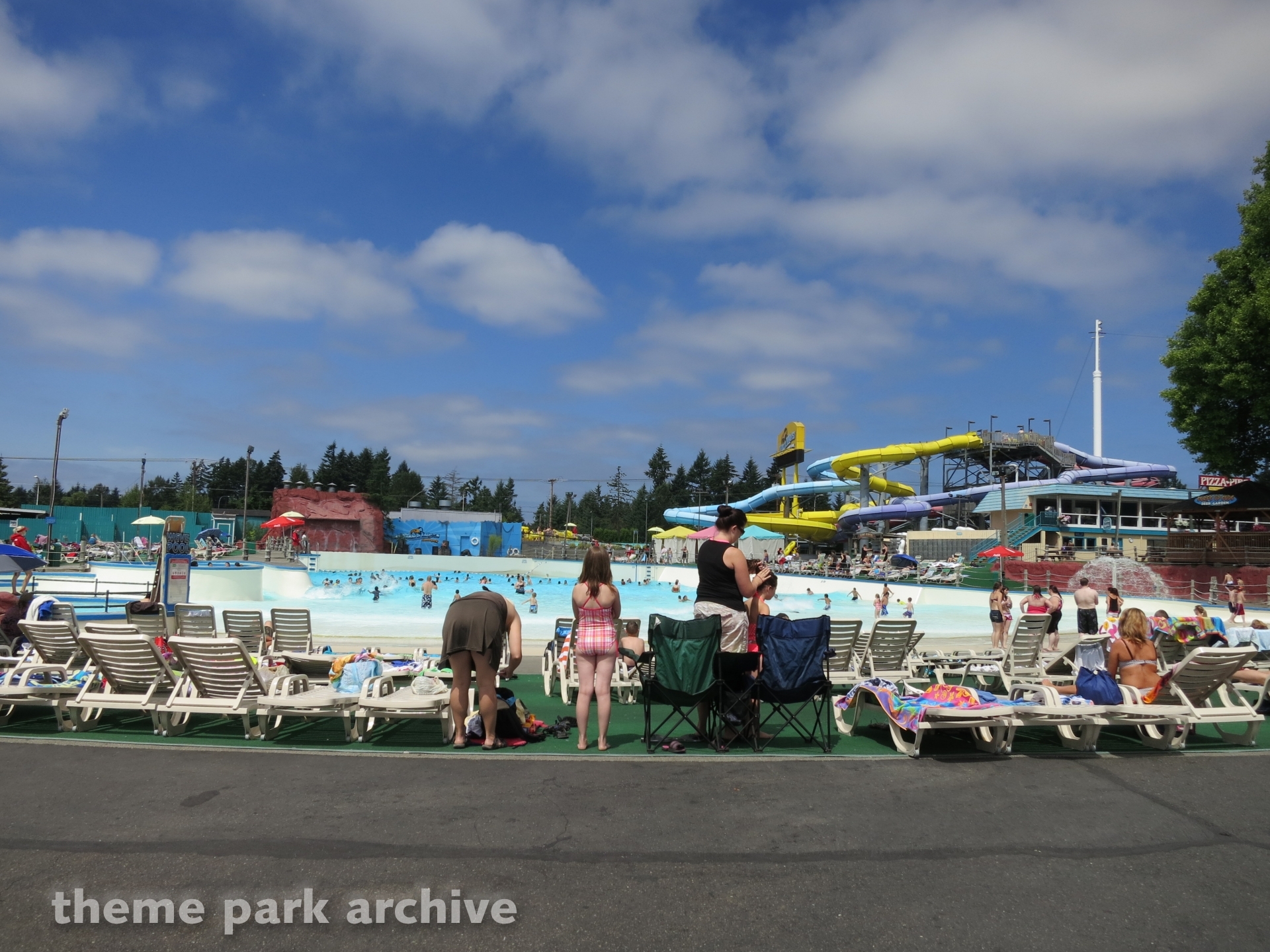 Wave Pool at Wild Waves Theme Park Theme Park Archive