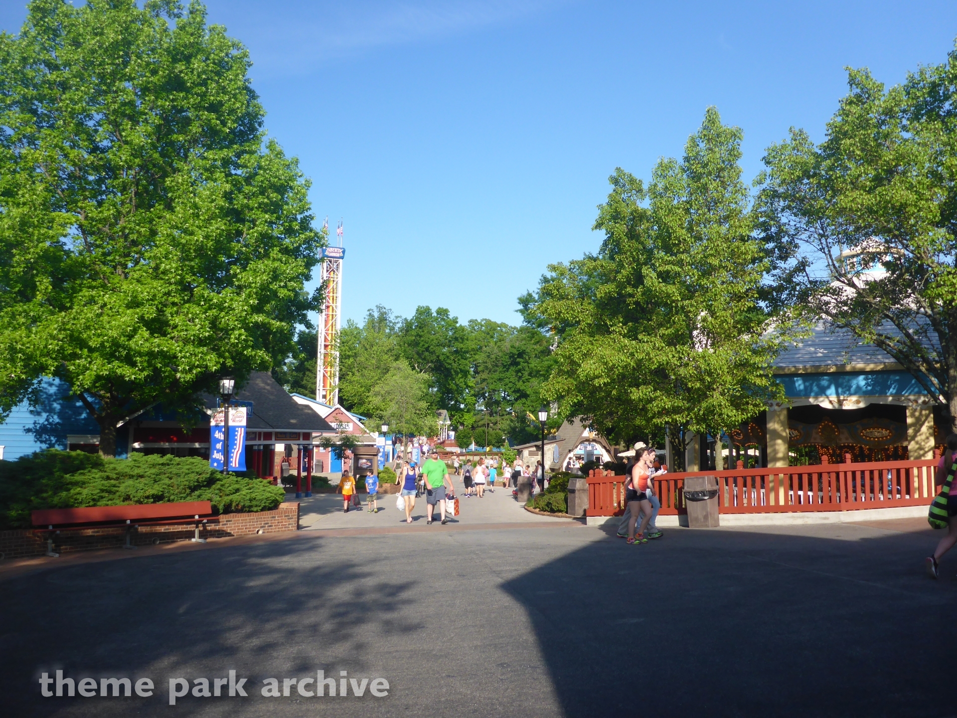4th of July at Holiday World Theme Park Archive