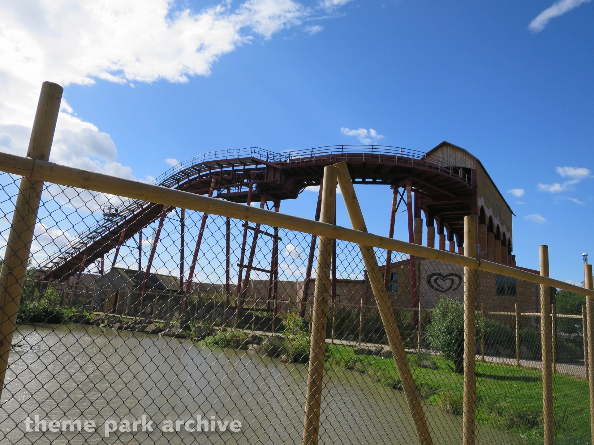 Lost River Ride at Flamingo Land Theme Park Archive