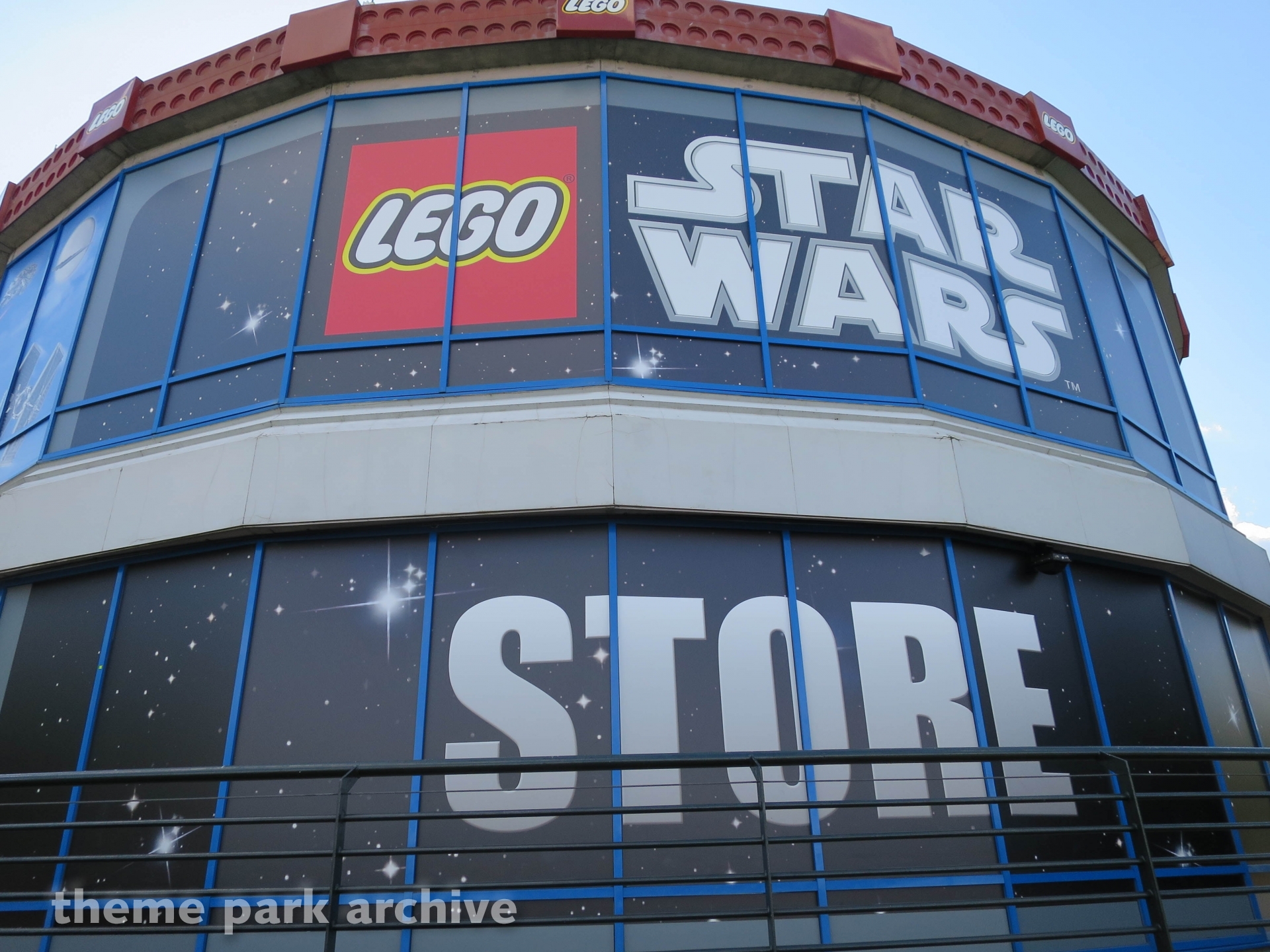 Star Wars Miniland at LEGOLAND Windsor Theme Park Archive