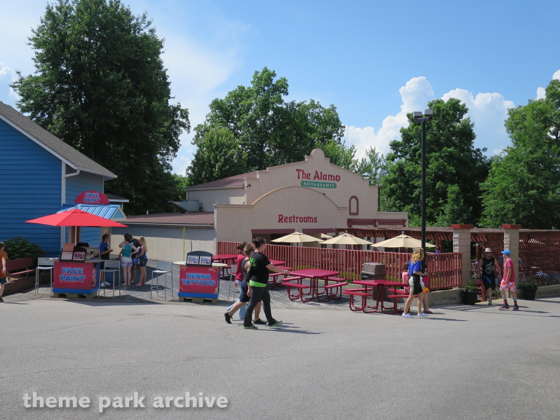 4th of July at Holiday World Theme Park Archive