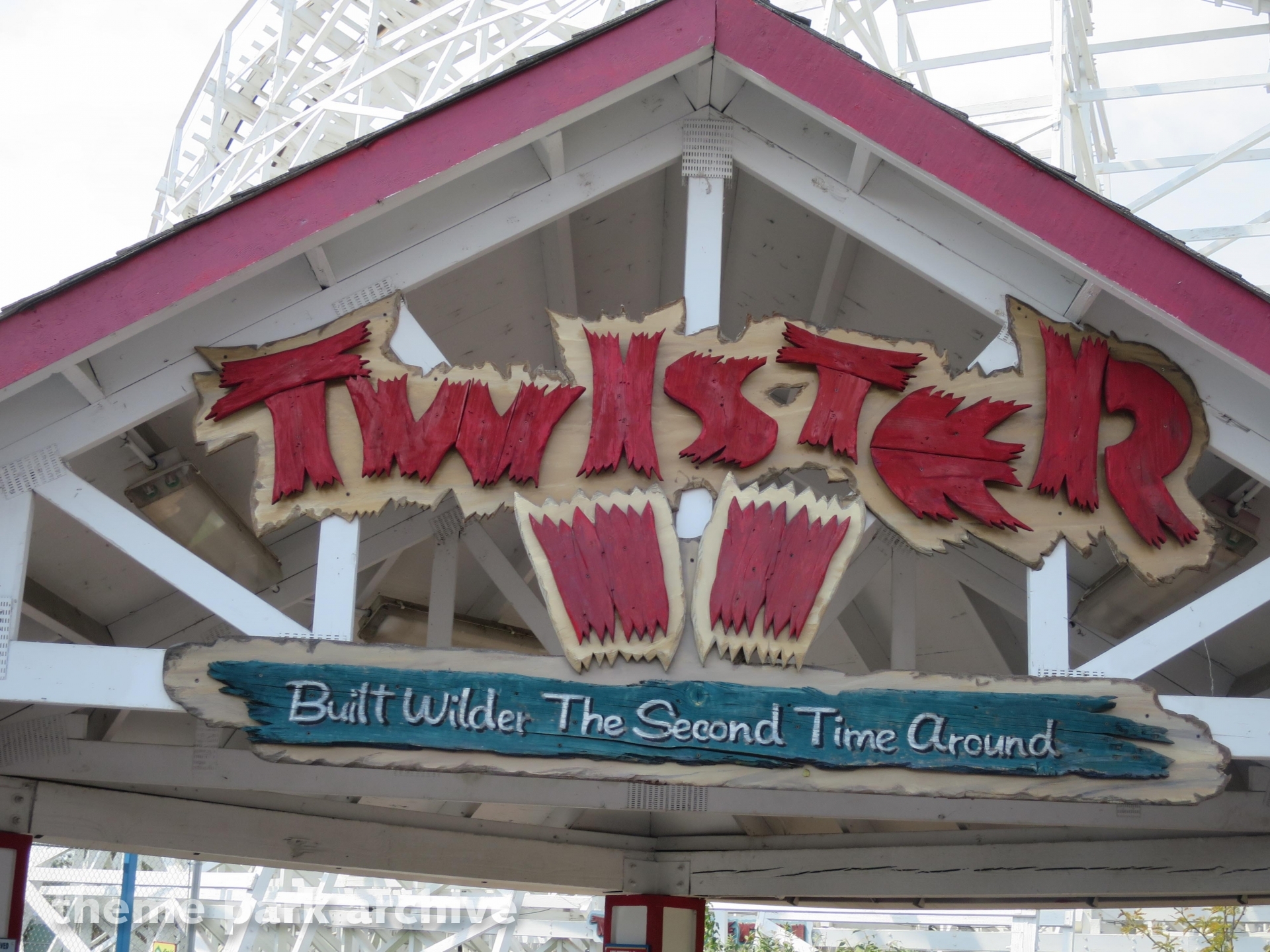 Twister II at Elitch Gardens Theme Park Archive