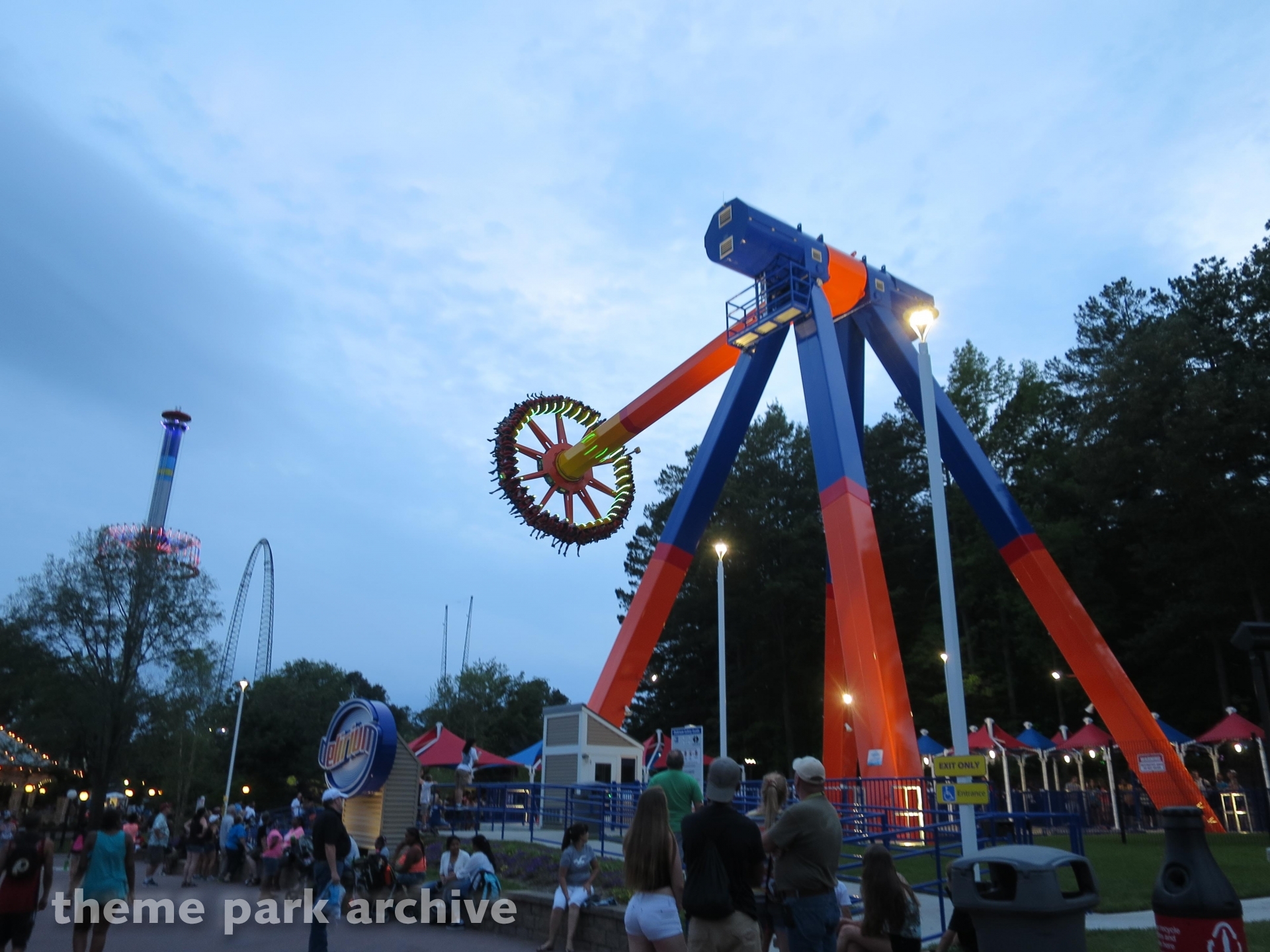 Delirium at Kings Dominion Theme Park Archive
