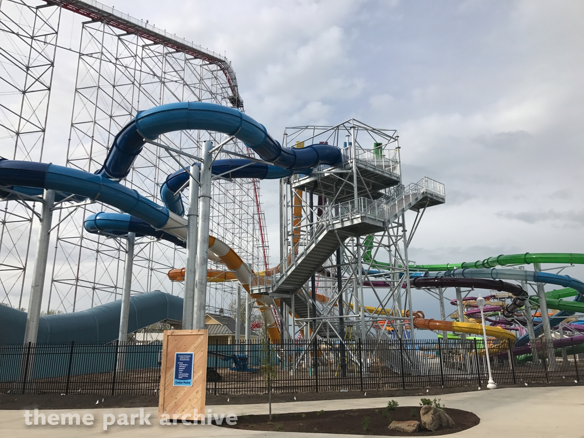 Point Plummet and Portside Plunge at Cedar Point Shores Theme Park