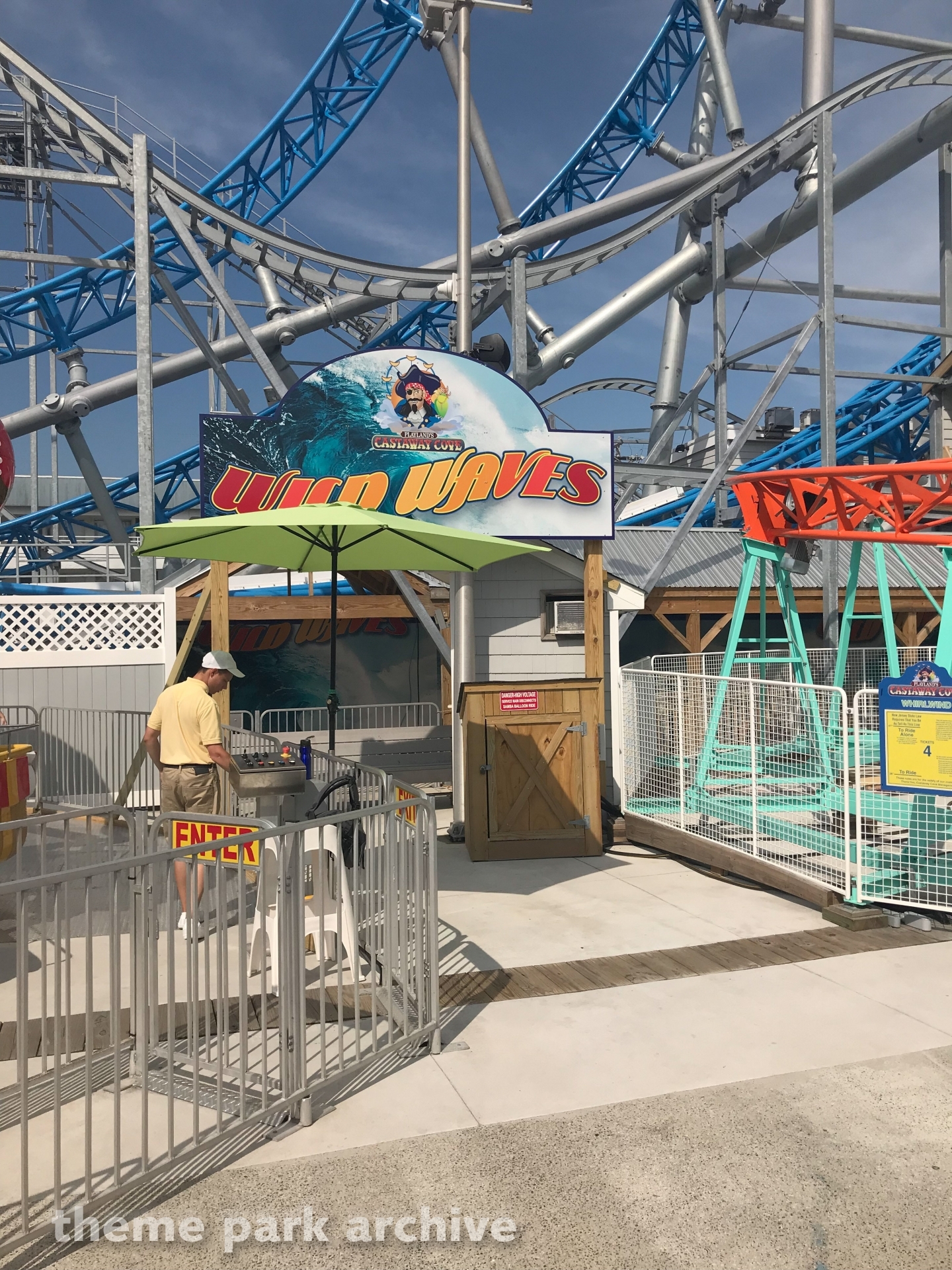 Wild Waves Coaster at Playland's Castaway Cove Theme Park Archive