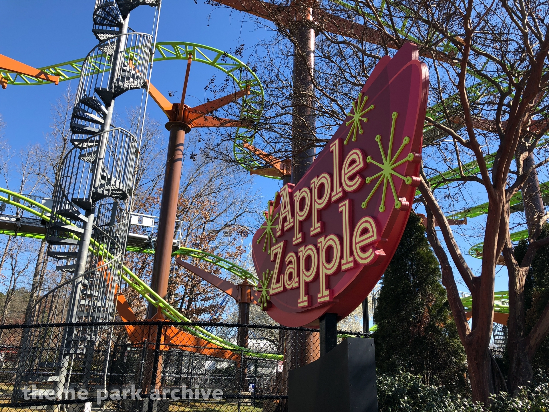 Apple Zapple at Kings Dominion Theme Park Archive