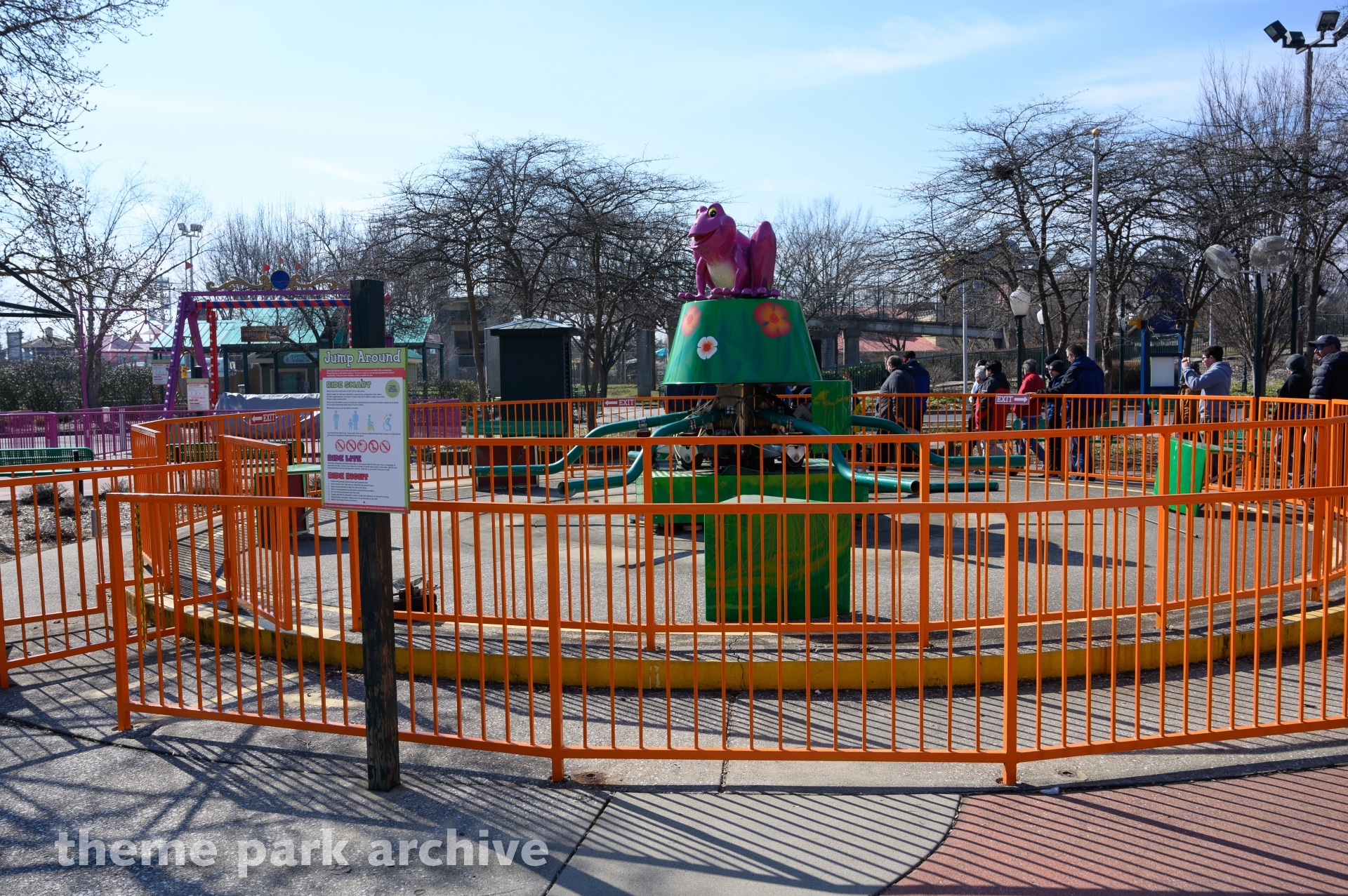 King Louie's Playland at Kentucky Kingdom Theme Park Archive