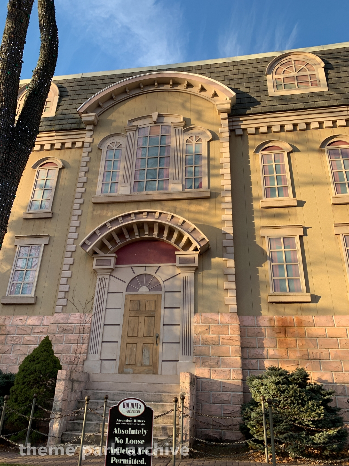 Houdini The Great Escape at Six Flags Great Adventure Theme Park Archive