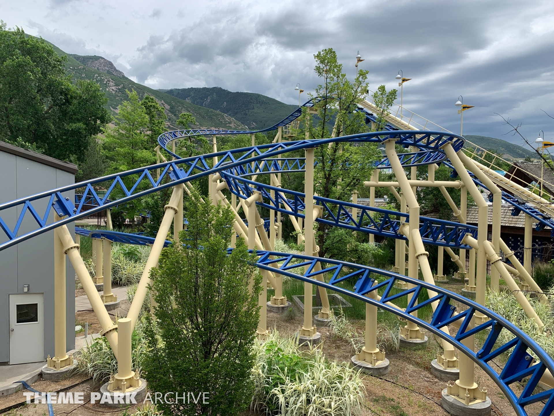 Bombora at Lagoon Theme Park Archive