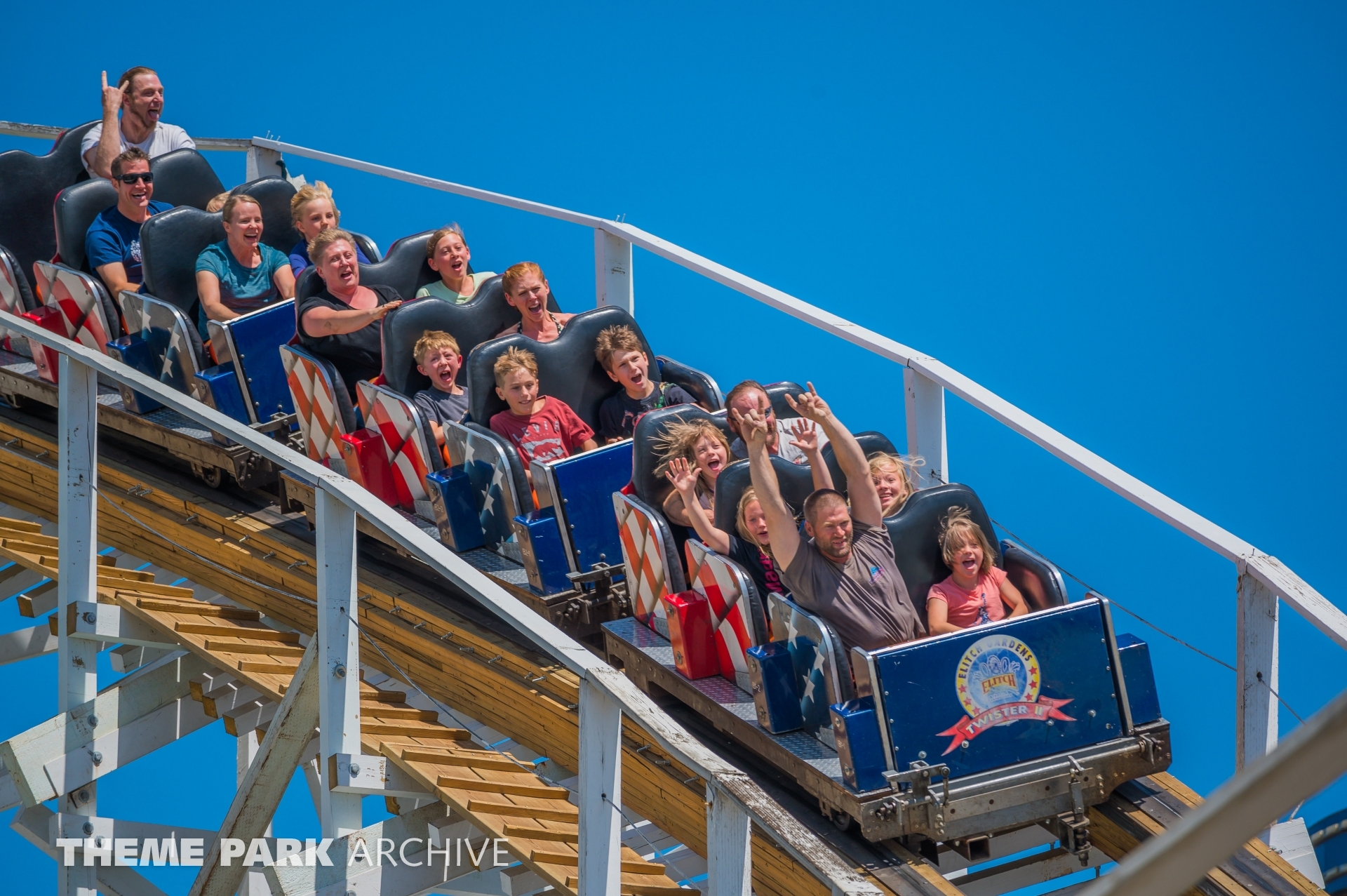 Twister II at Elitch Gardens Theme Park Archive