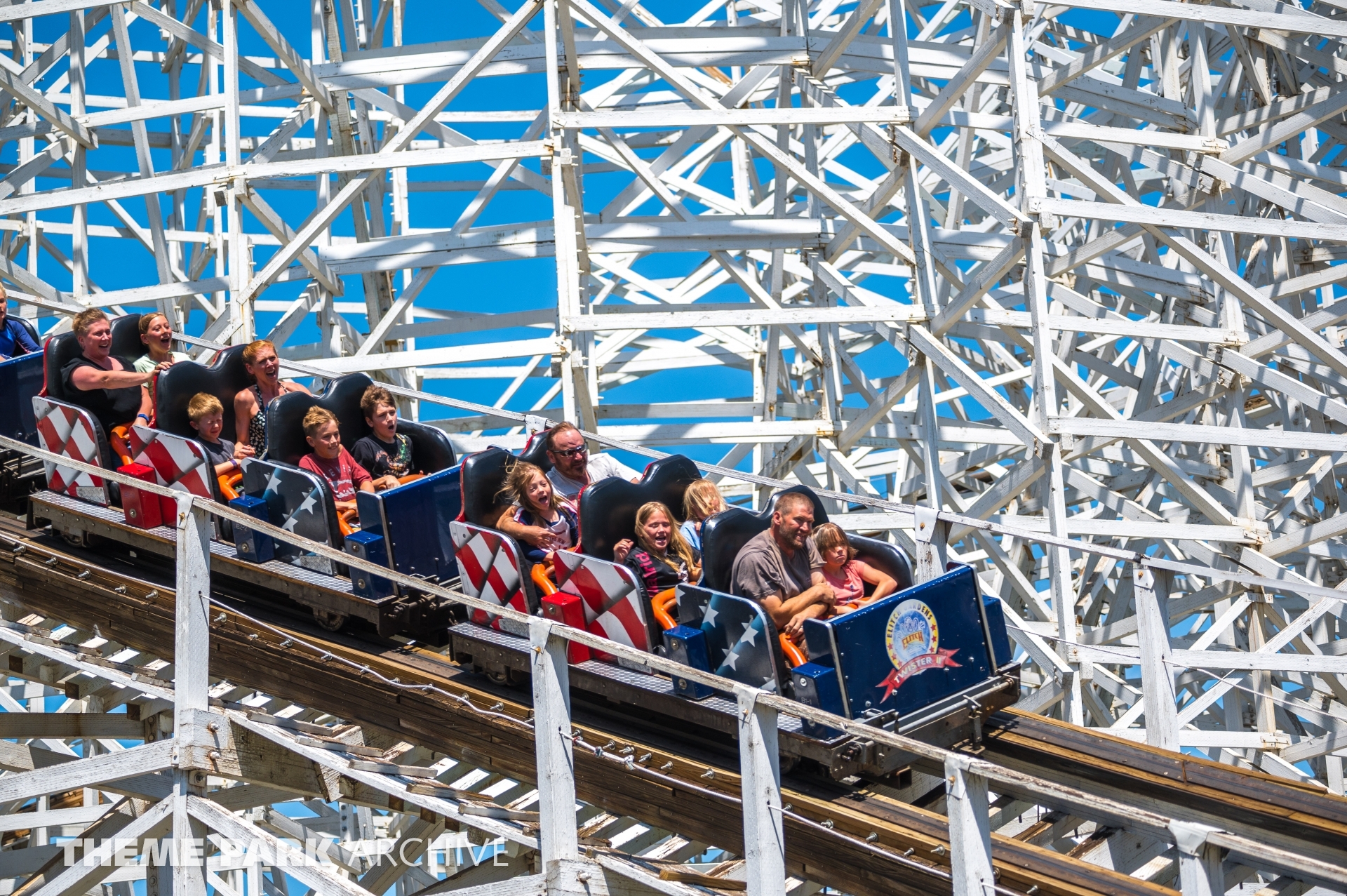 Twister II at Elitch Gardens Theme Park Archive