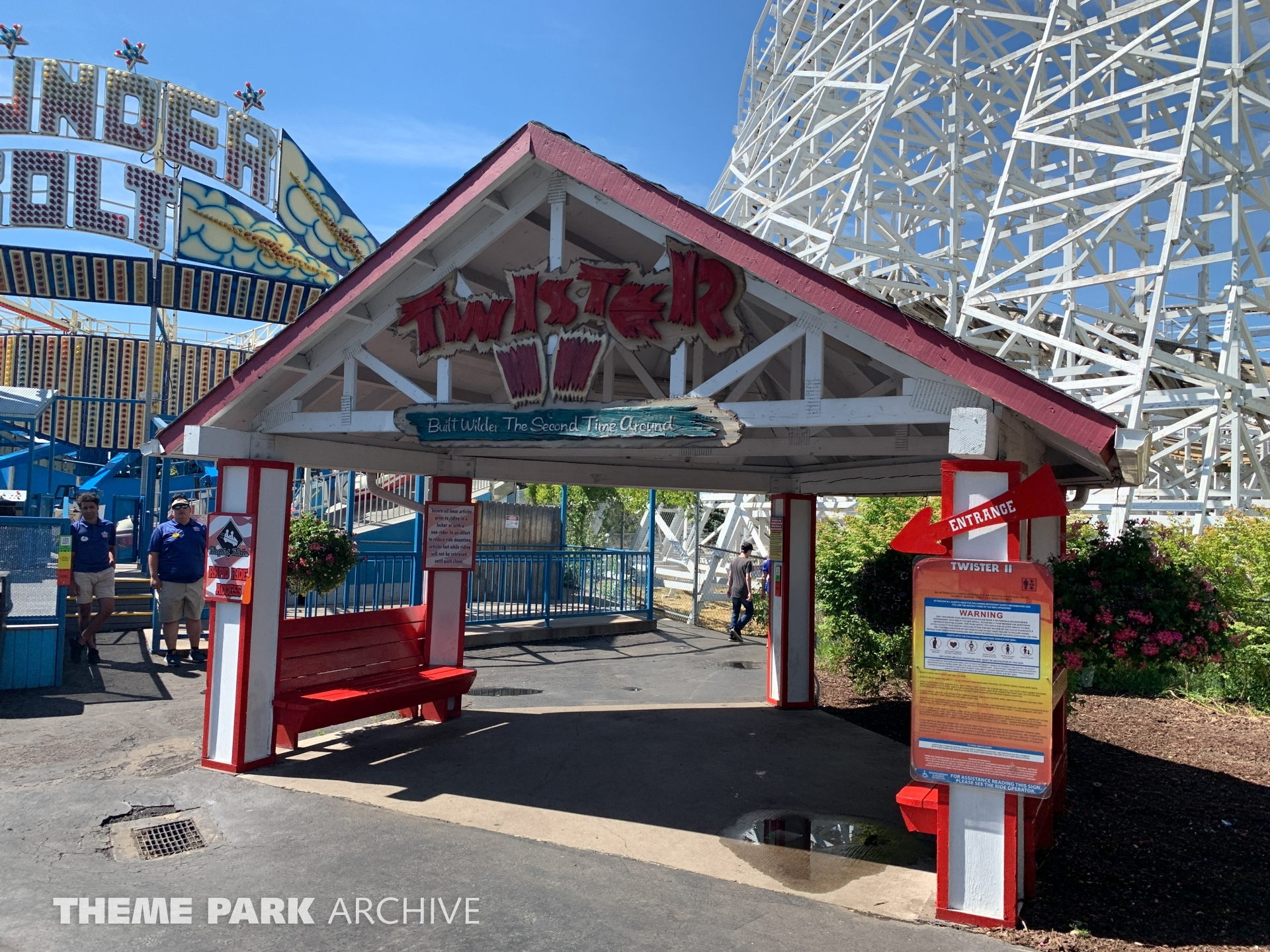 Twister II at Elitch Gardens Theme Park Archive