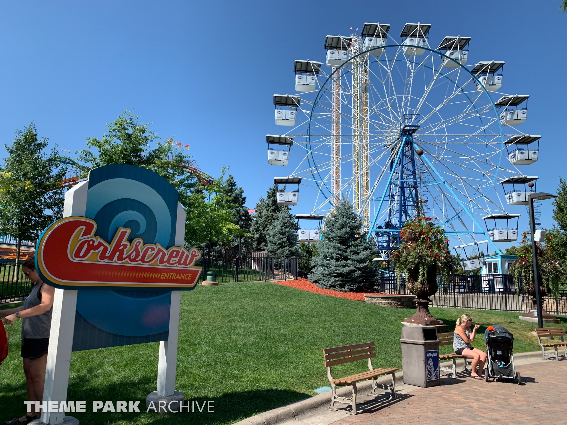 Corkscrew at Valleyfair Theme Park Archive
