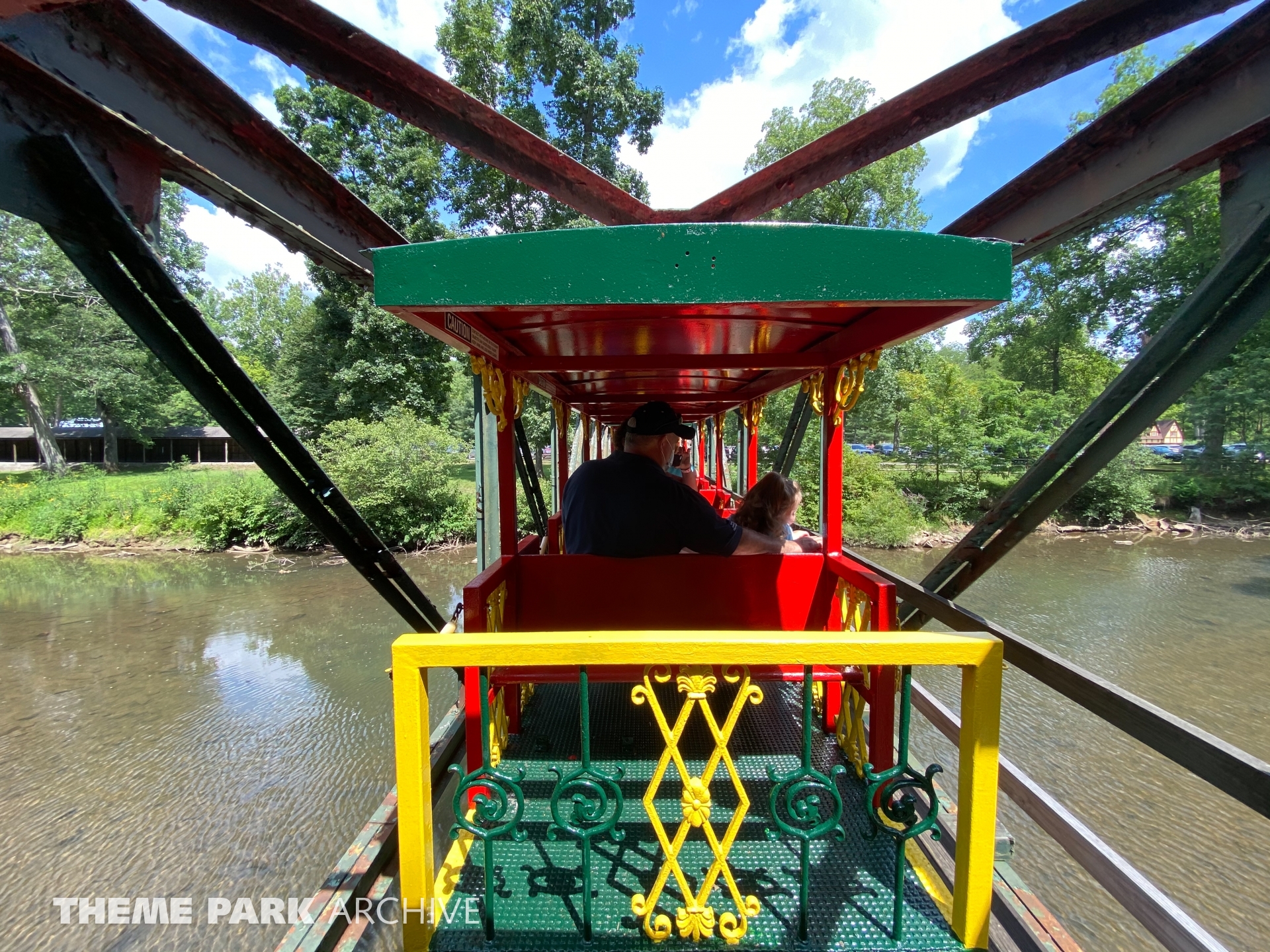 Loyalhanna Limited at Idlewild and SoakZone Theme Park Archive