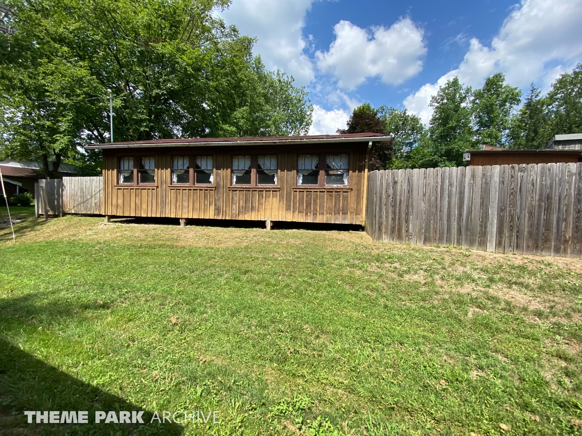 Loyalhanna Limited at Idlewild and SoakZone Theme Park Archive