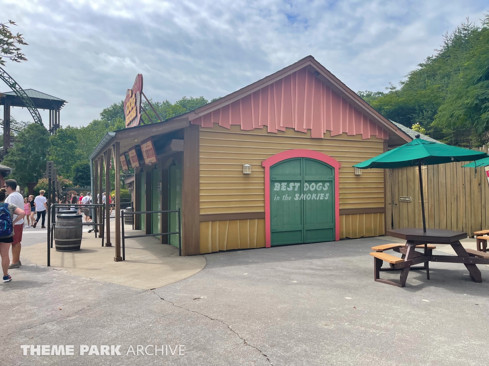 Timber Canyon at Dollywood Theme Park Archive