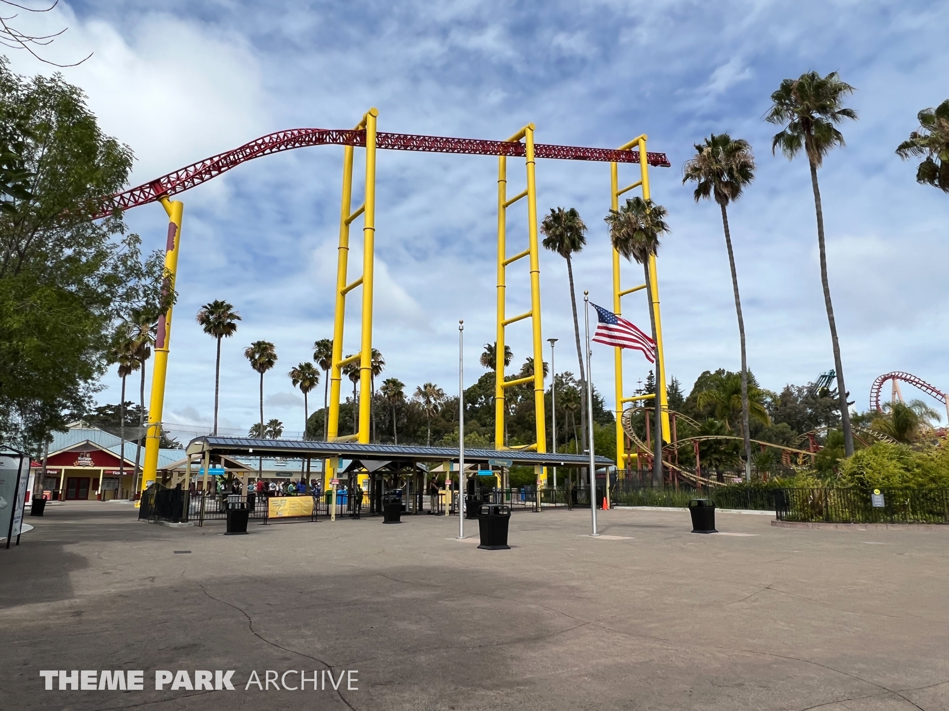 Entrance at Six Flags Discovery Kingdom Theme Park Archive